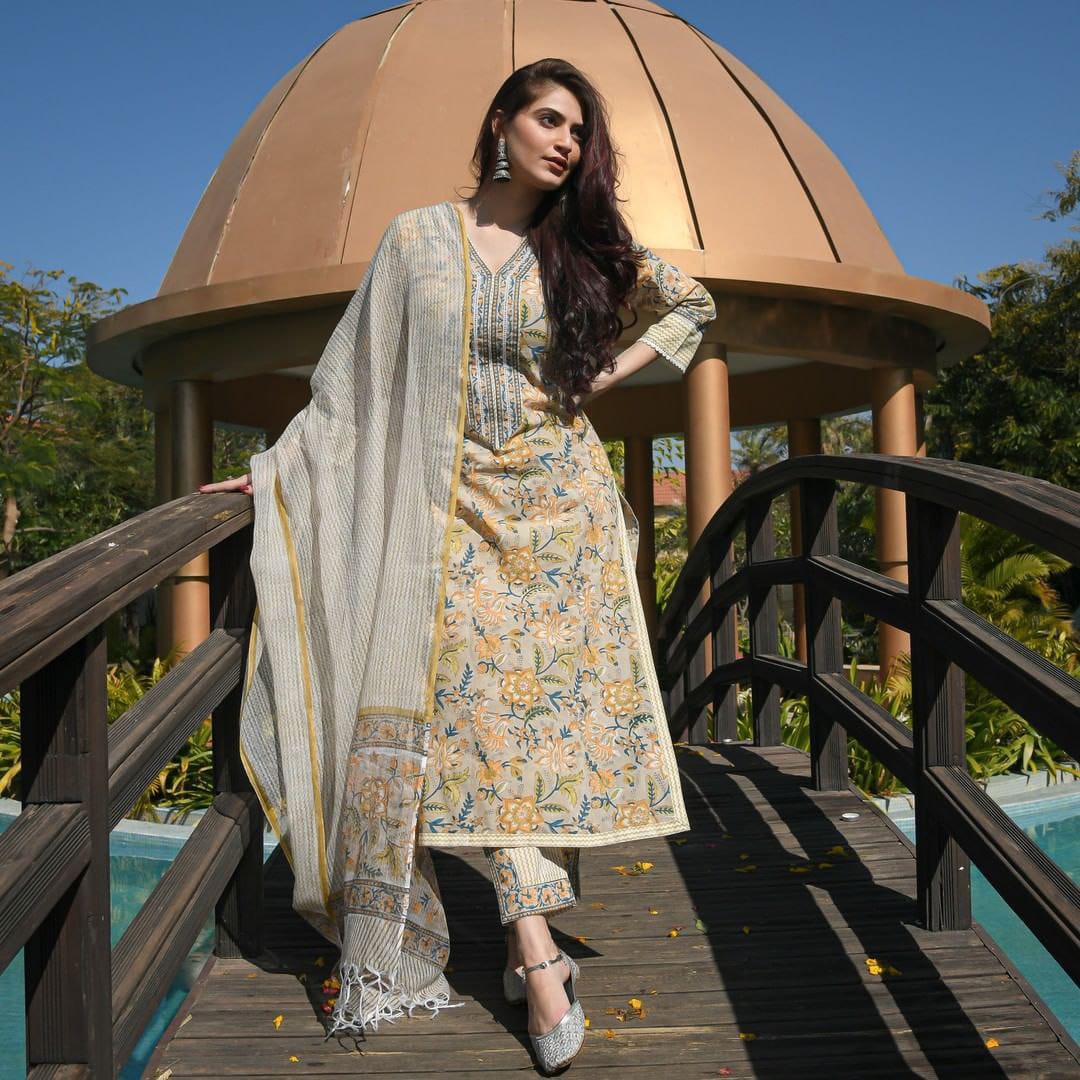 MT Daily Wear Printed Cotton Kurti With Bottom Dupatta Wholesale Shop In Surat
